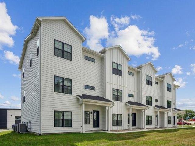 Condo for sale in Cerro Gordo, Iowa