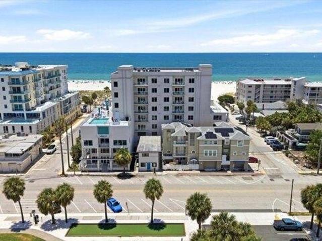 Condo for sale in Clearwater, Florida
