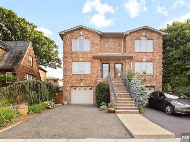 House for sale in Cliffside Park, New Jersey
