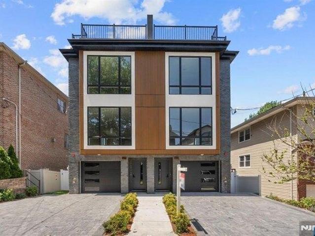 House for sale in Fort Lee, Bergen County