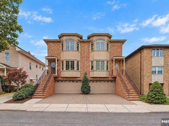 House for sale in Grantwood, Cliffside Park