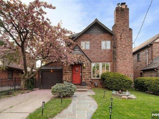 House for sale in Passaic, New Jersey