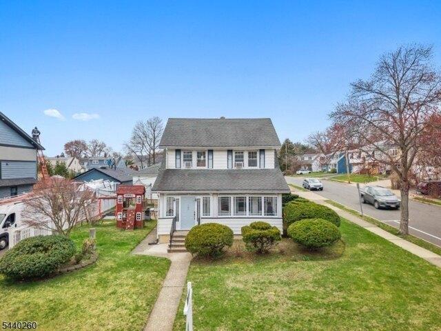 House for sale in Passaic, New Jersey