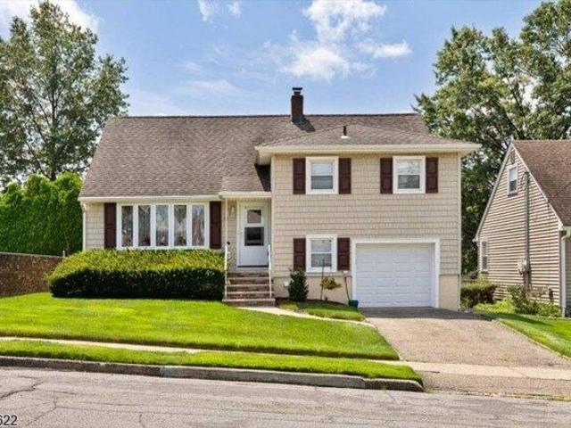 House for sale in Passaic, New Jersey
