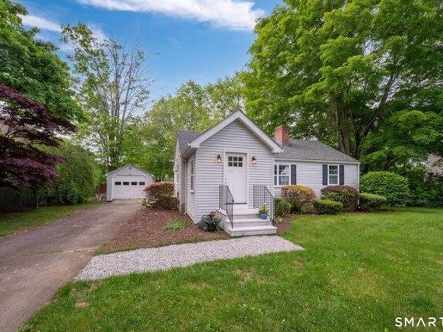 House for sale in Clinton, Connecticut