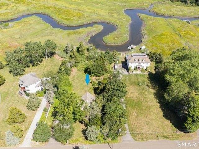 House for sale in Clinton, Connecticut