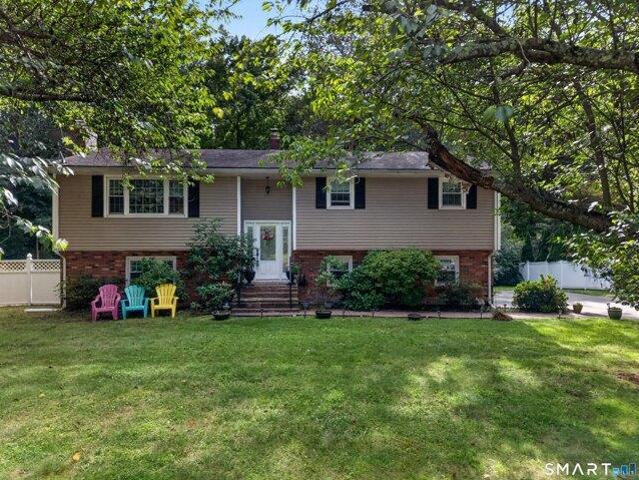 House for sale in Clinton, Lower Connecticut River Valley Planning Region