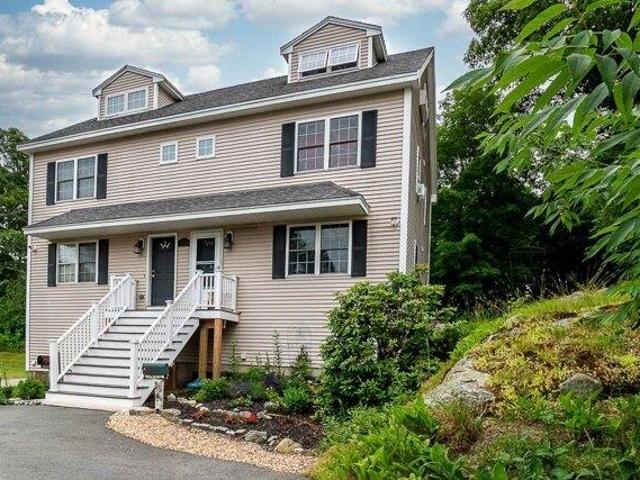 Condo for sale in Clinton, Massachusetts