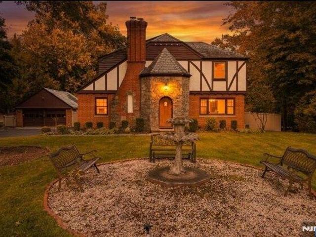 House for sale in Alpine, Bergen County