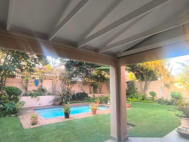 House for rent in Waterkloof, Gauteng