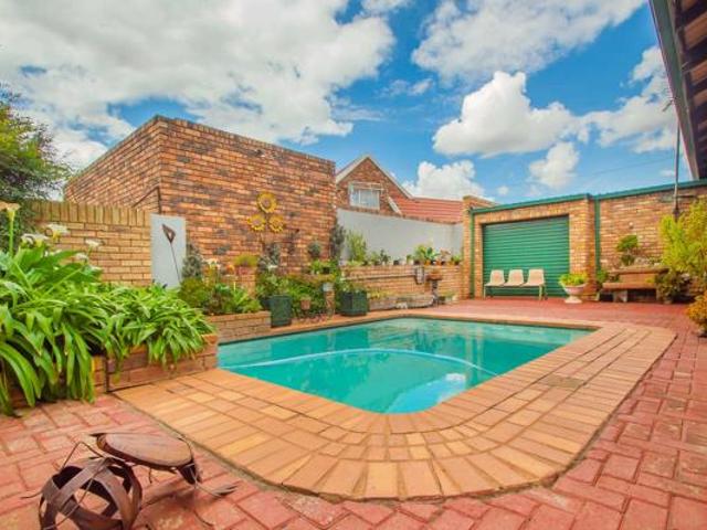 Property for sale in West Rand Garden estates, Westonaria Local Municipality
