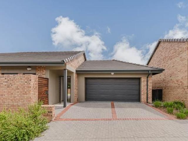 House for rent in North & Sandton, Randburg