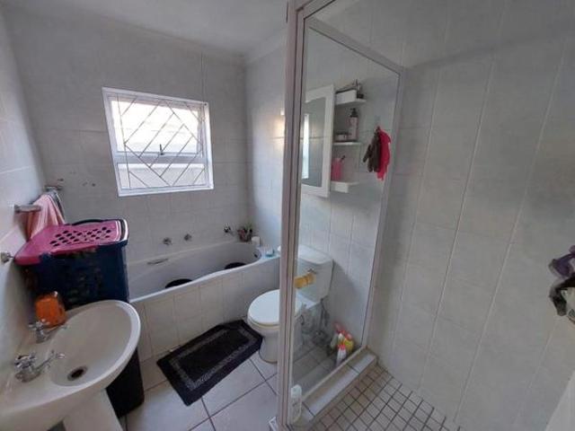 Property for rent in Cape Town, Western Cape