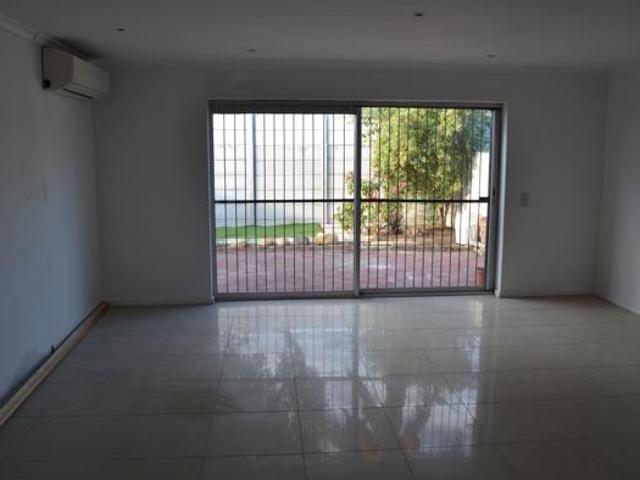 Property for rent in Cape Town, Western Cape