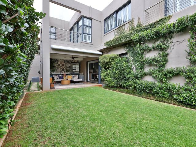 House for rent in Hyde Park, Rosebank