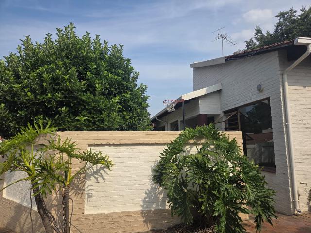 House for rent in Kensington B, Randburg