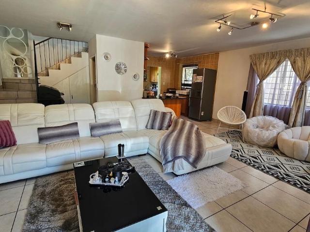 House for rent in North & Sandton, Randburg