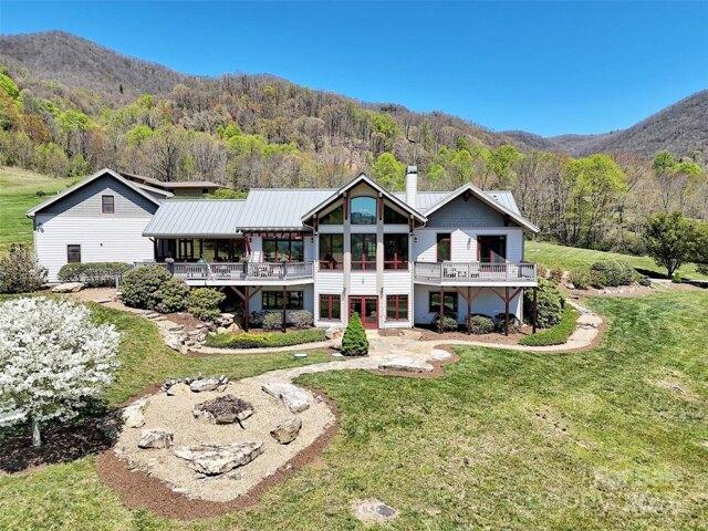 House for sale in Clyde