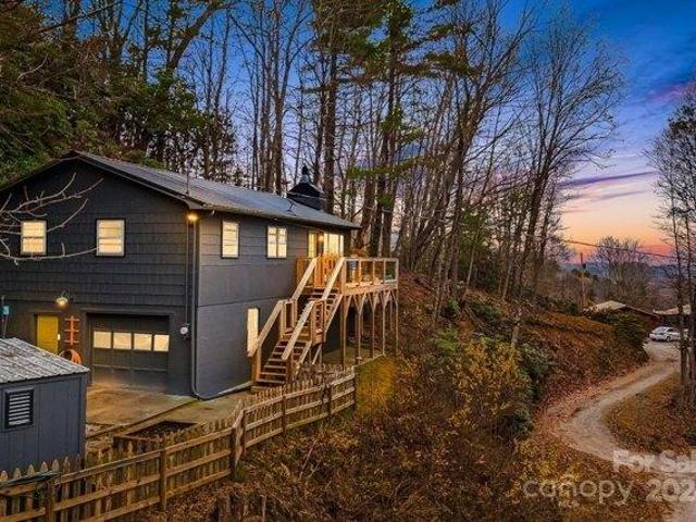 House for sale in Clyde