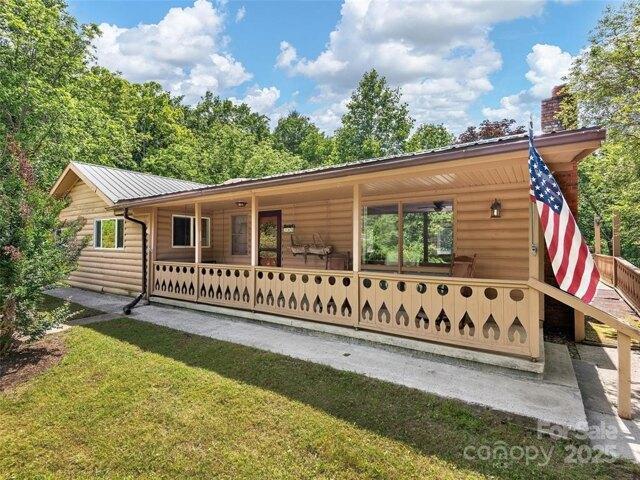House for sale in Clyde, North Carolina