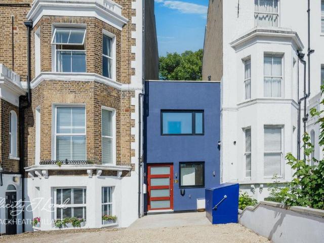 Flat for sale in London Borough of Lewisham, Blackheath