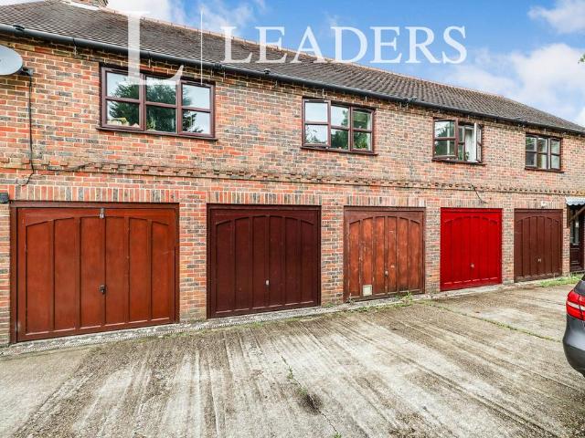 Flat for rent in Hambledon, Hampshire