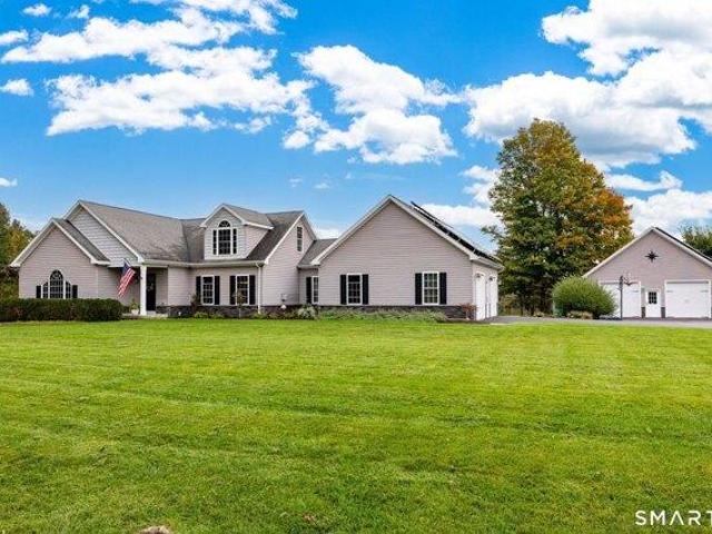 House for sale in Colchester, Southeastern Connecticut Planning Region