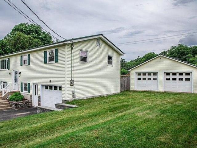 House for sale in Colchester, Vermont