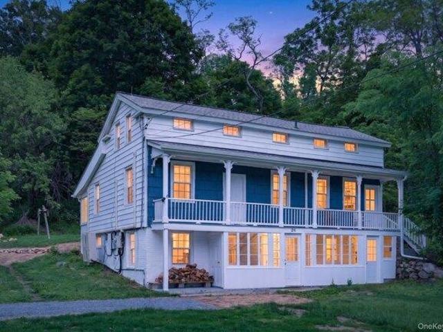 House for sale in Cold Spring, New York