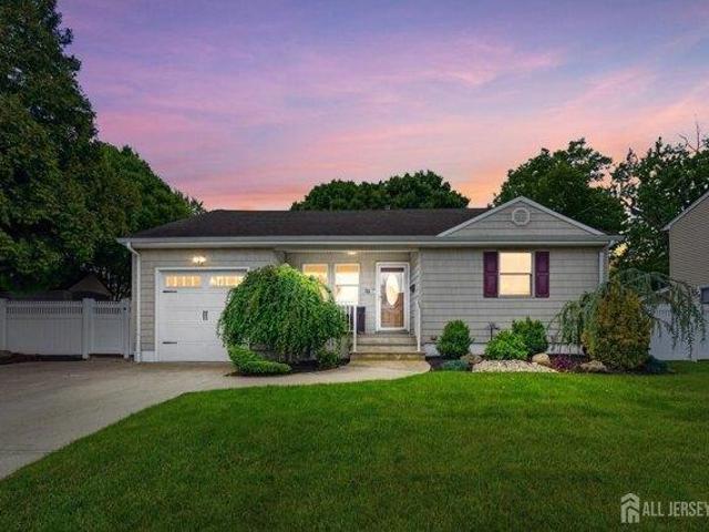 House for sale in Avenel, New Jersey