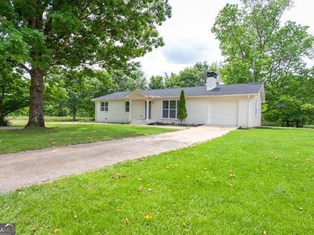 House for sale in Commerce, Georgia