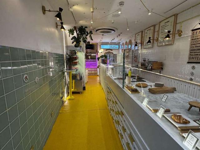 Commercial for rent in Stepney, Greater London
