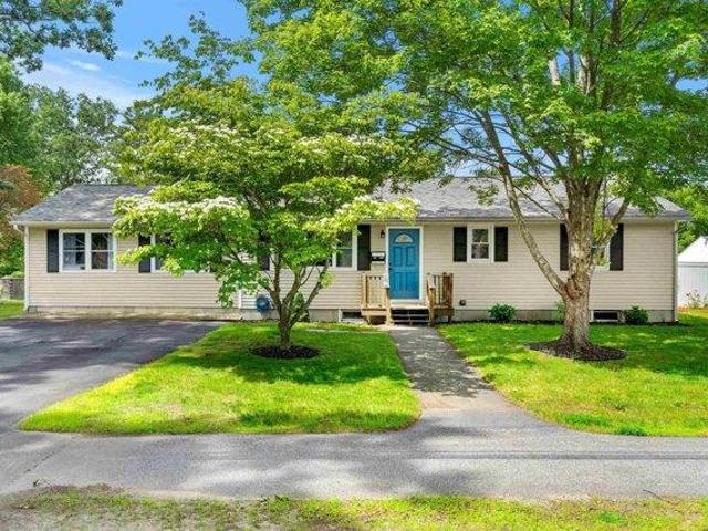 House for sale in New Hampshire