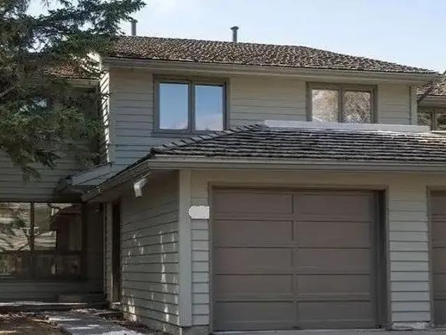 Condo for rent in Northwest, Alberta
