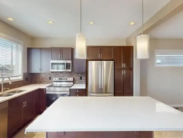 Condo for rent in Alberta