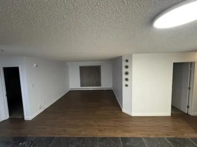 Condo for rent in Wedgewood, Alberta