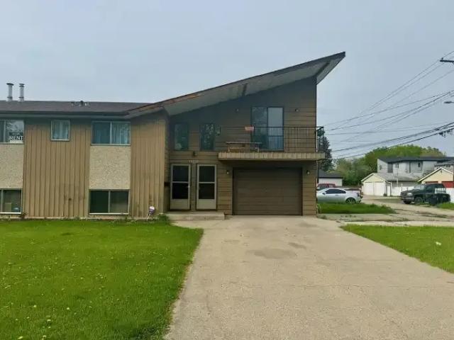 Condo for rent in Wedgewood, Alberta