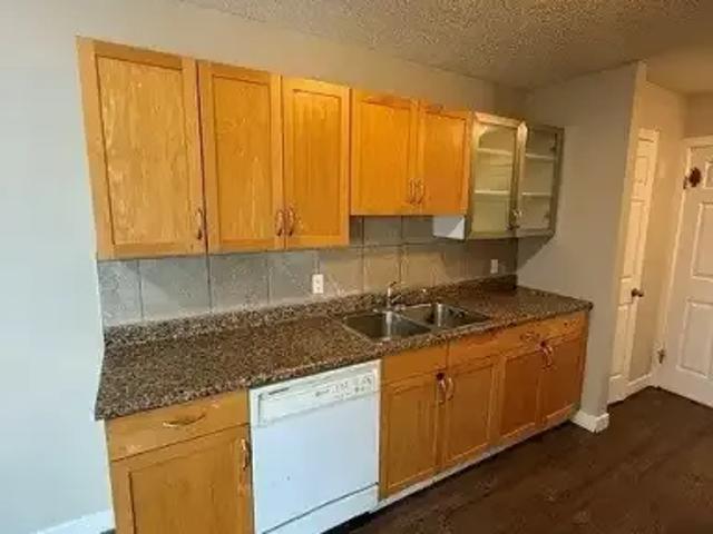 Condo for rent in Wedgewood, Alberta
