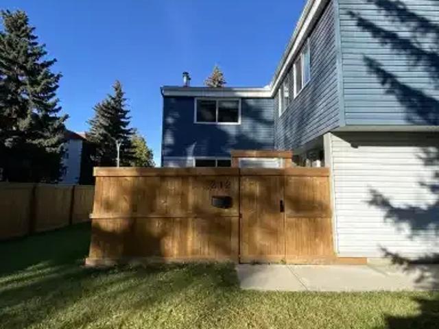 Condo for rent in Riverbend Community, Edmonton