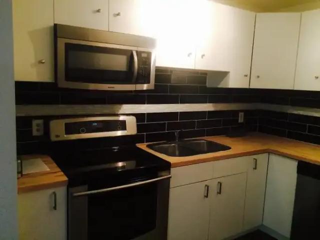 Condo for rent in Wedgewood, Alberta
