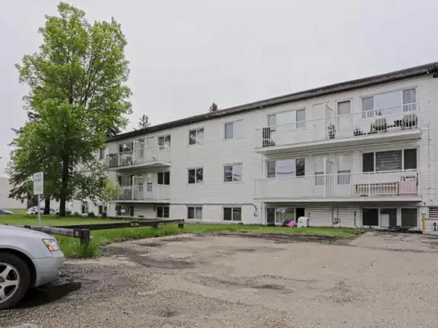 Condo for rent in Wedgewood, Alberta