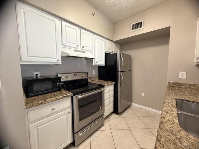 Condo for rent in Coral Springs, Florida
