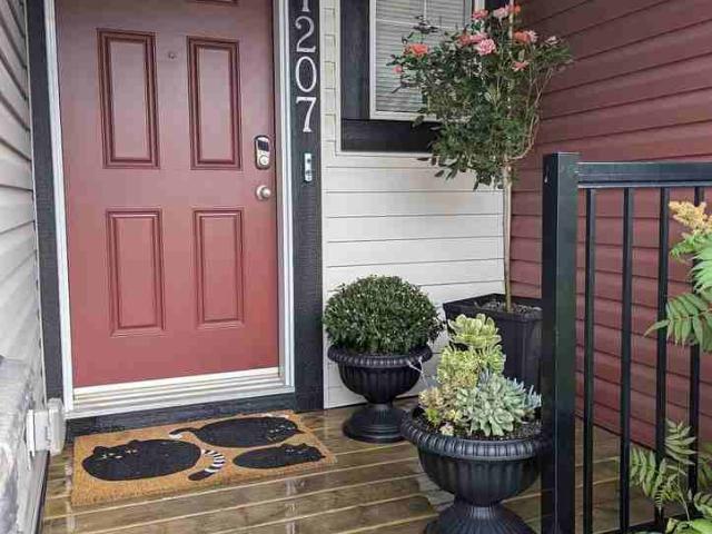 Condo for rent in Alberta