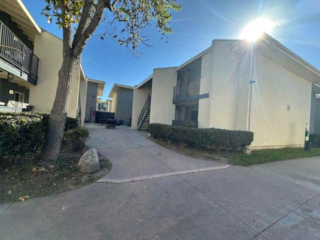 Condo for rent in Lakewood, California