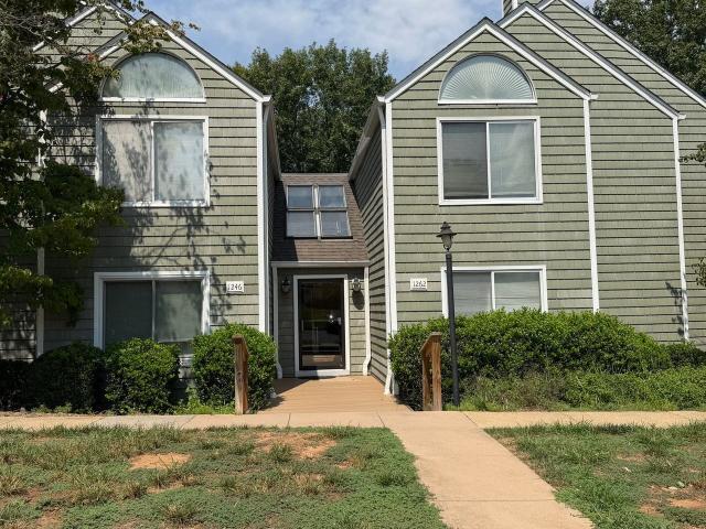 Condo for rent in Virginia