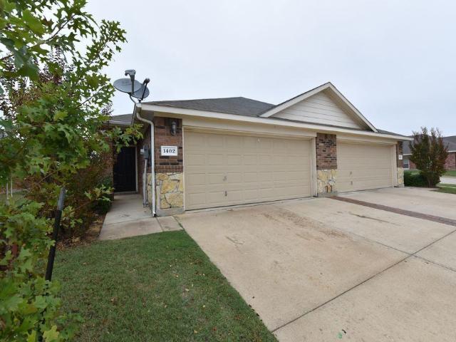 Condo for rent in Mansfield