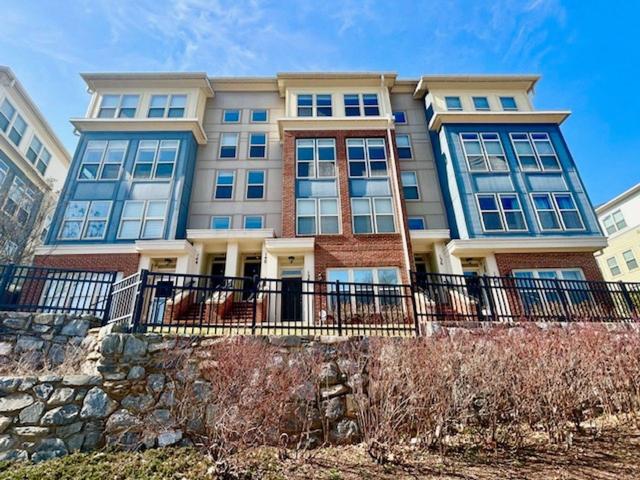 Condo for rent in Gaithersburg, Maryland