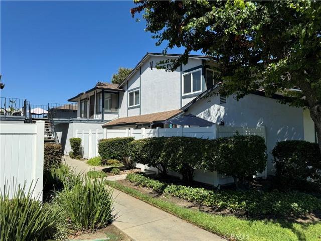 Condo for rent in California