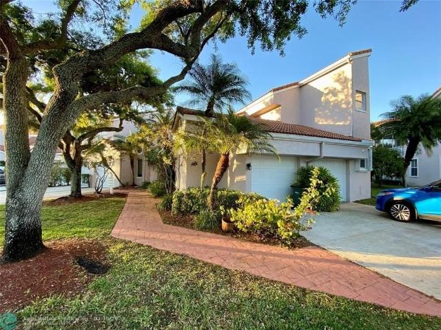 Condo for rent in Pembroke Pines, Florida