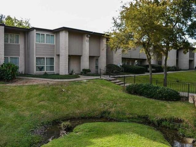 Condo for rent in Houston